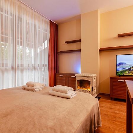Studio By Mountain Lakes Ezerovo  Luaran gambar