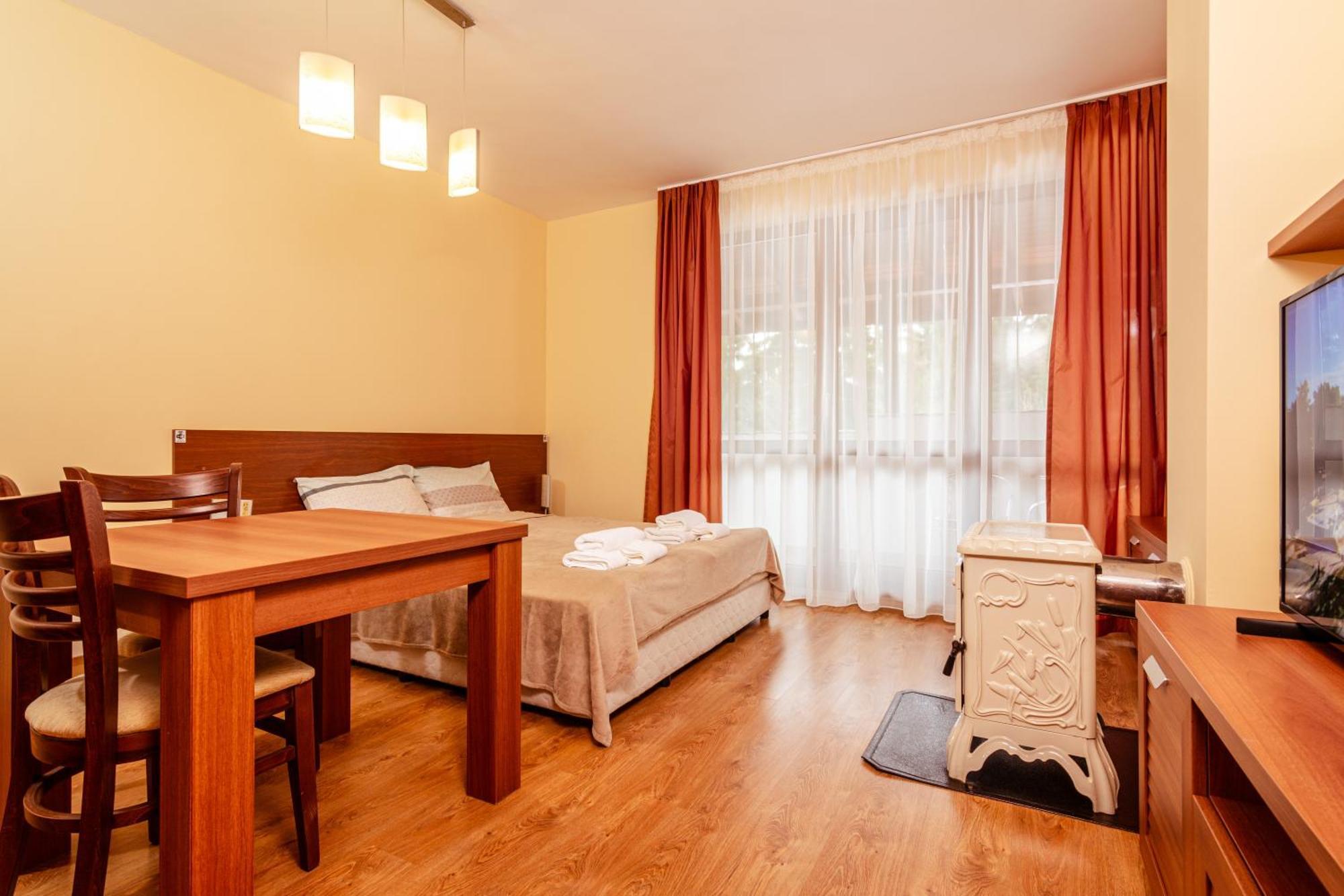 Studio By Mountain Lakes Ezerovo  Luaran gambar